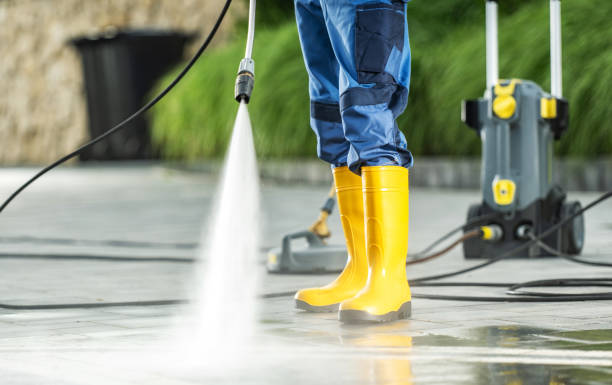 Best Pressure Washing Patio  in Century, FL